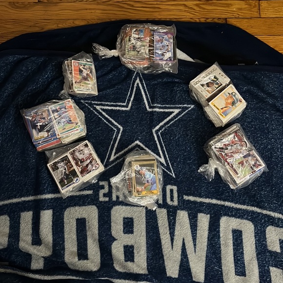 Collection cards - Picture 2 of 3